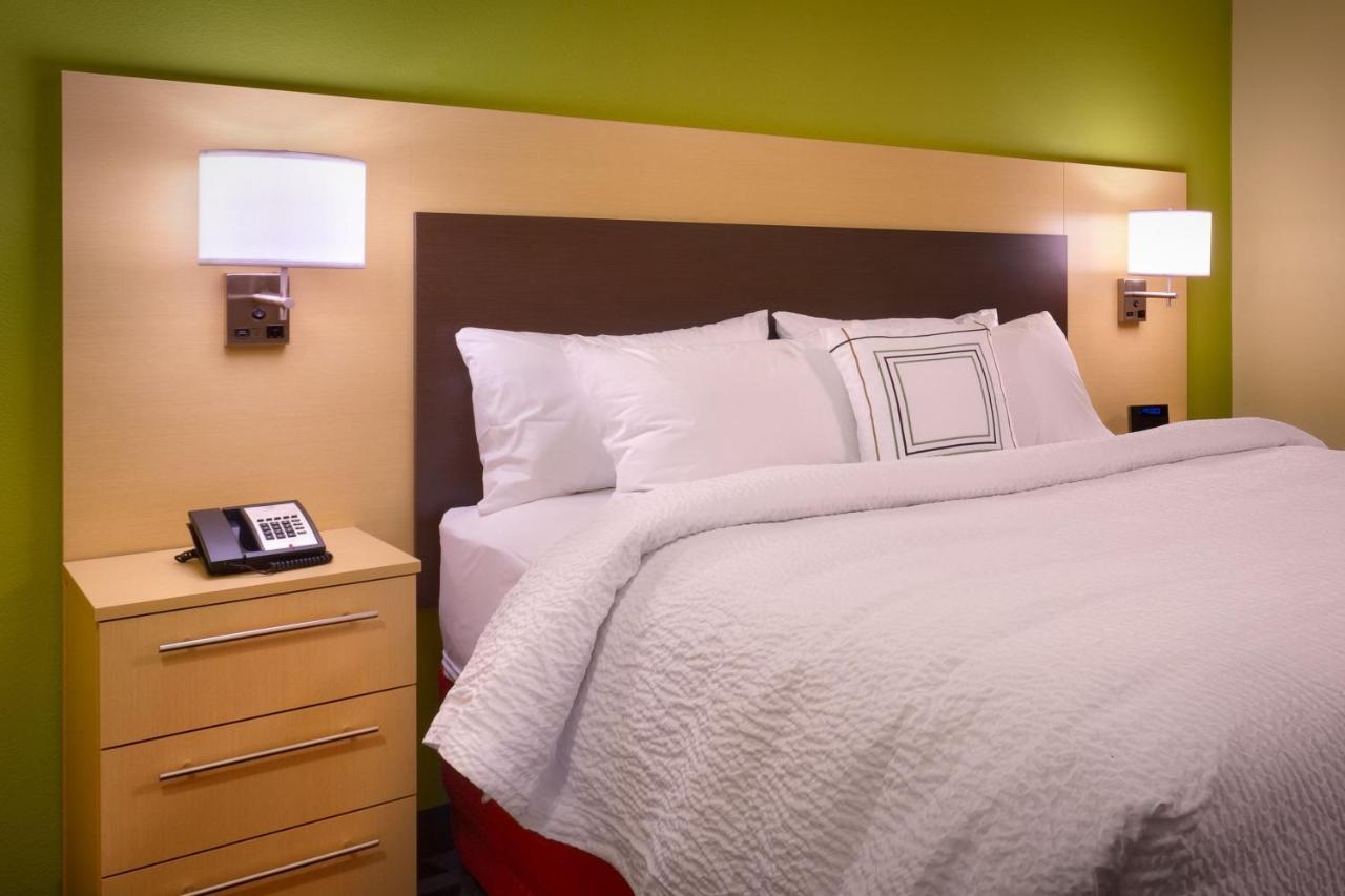 Towneplace Suites By Marriott Dickinson Exterior foto